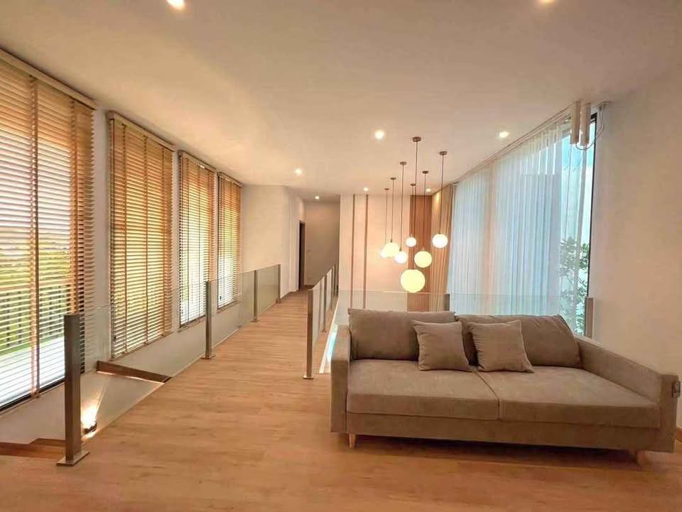 5 Bedroom House For Sale in San Phak Wan, Hang Dong, Chiang Mai - Image 5