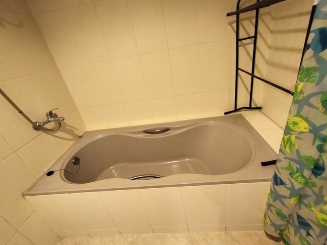 Riverside Condo - Image 6