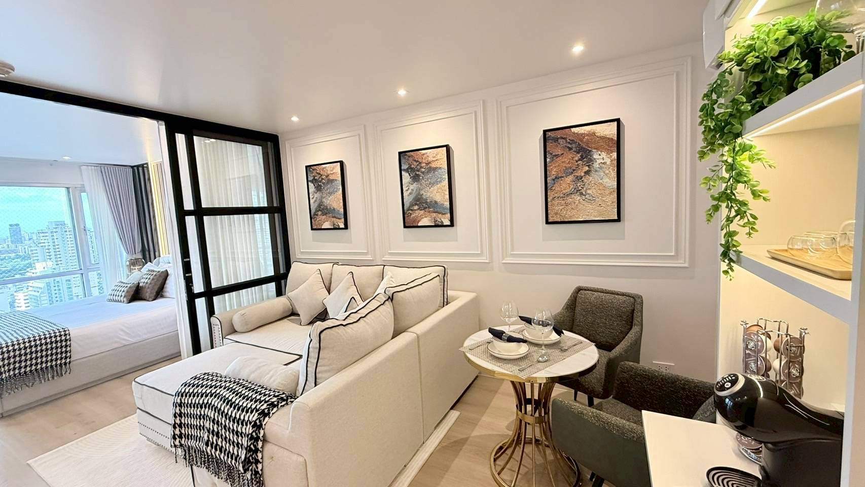 Sukhumvit Suites - Image 4