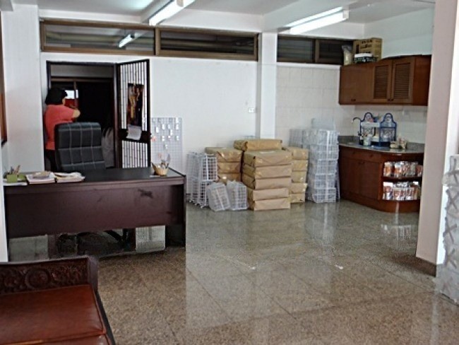  Retail Space For Sale in Phra Sing, Mueang Chiang Mai, Chiang Mai - Image 3