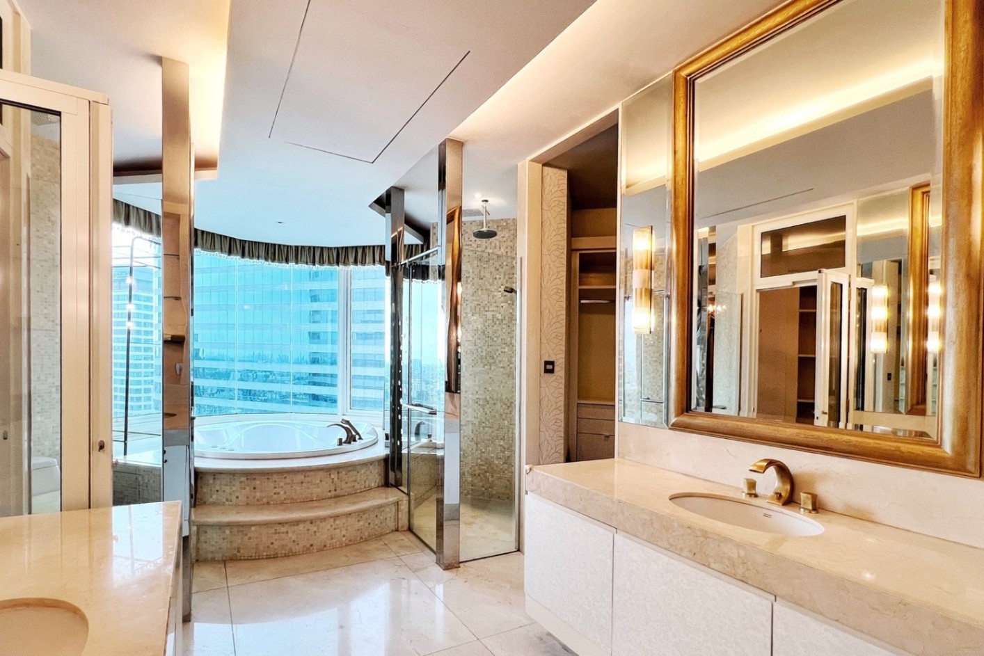 The Infinity Condominium - Image 12