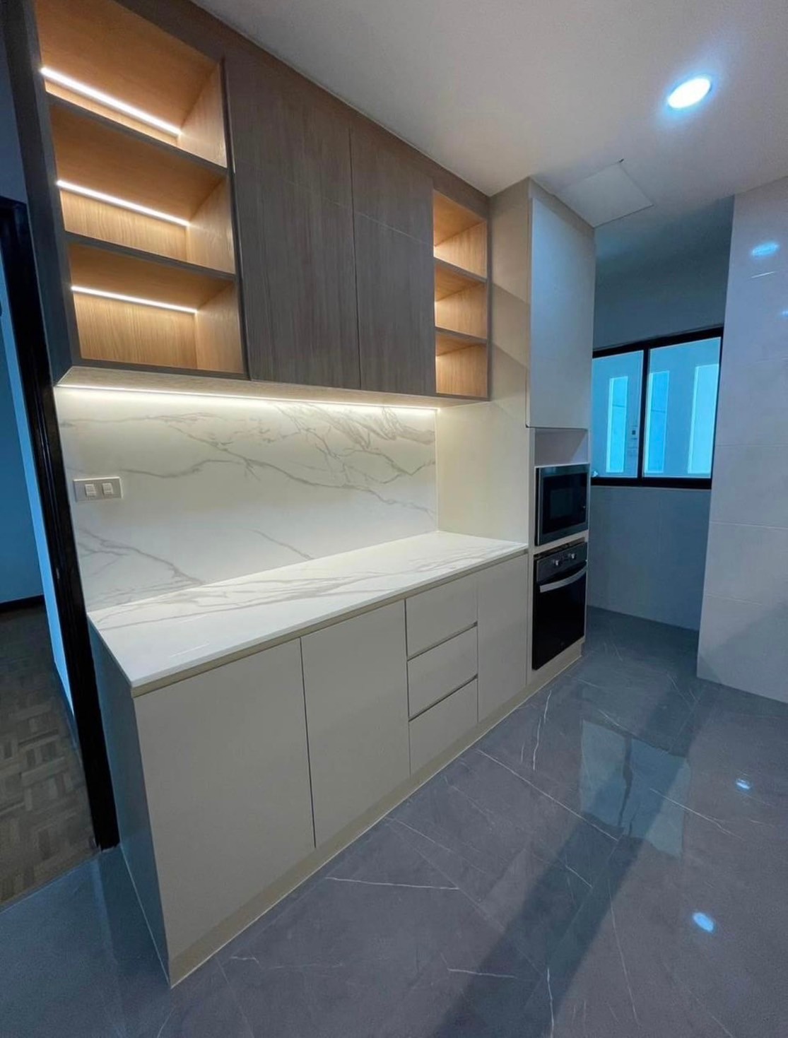 สาธร การ์เด้นส์ - Image 22