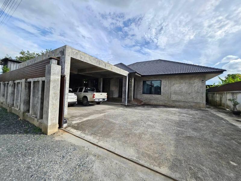 4 卧室 独立房屋  在  - Image 1