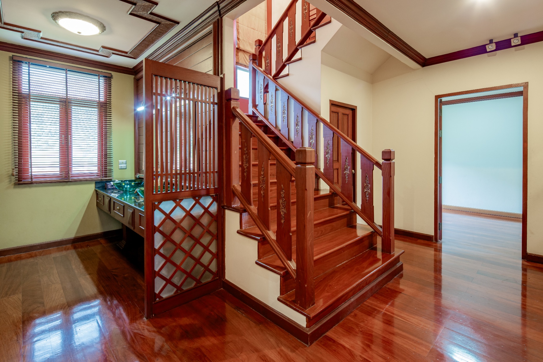 7 Bedroom House For Sale in Fa Ham, Mueang Chiang Mai, Chiang Mai - Image 9