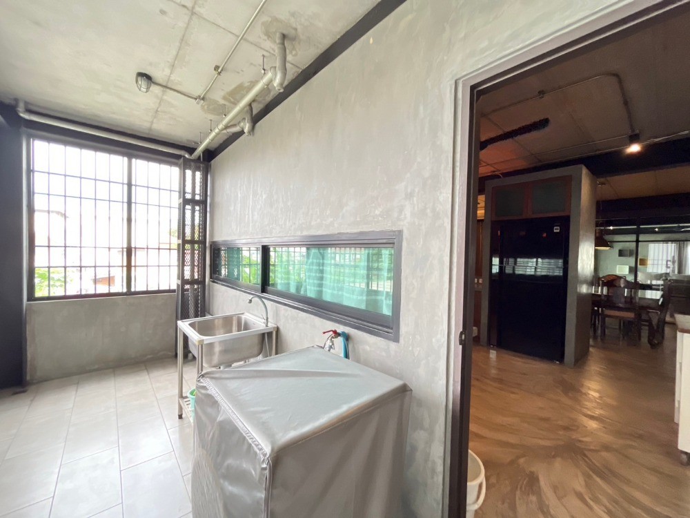 3 Bedroom Condo For Rent in Phra Khanong Nuea, Vadhana, Bangkok - Image 25