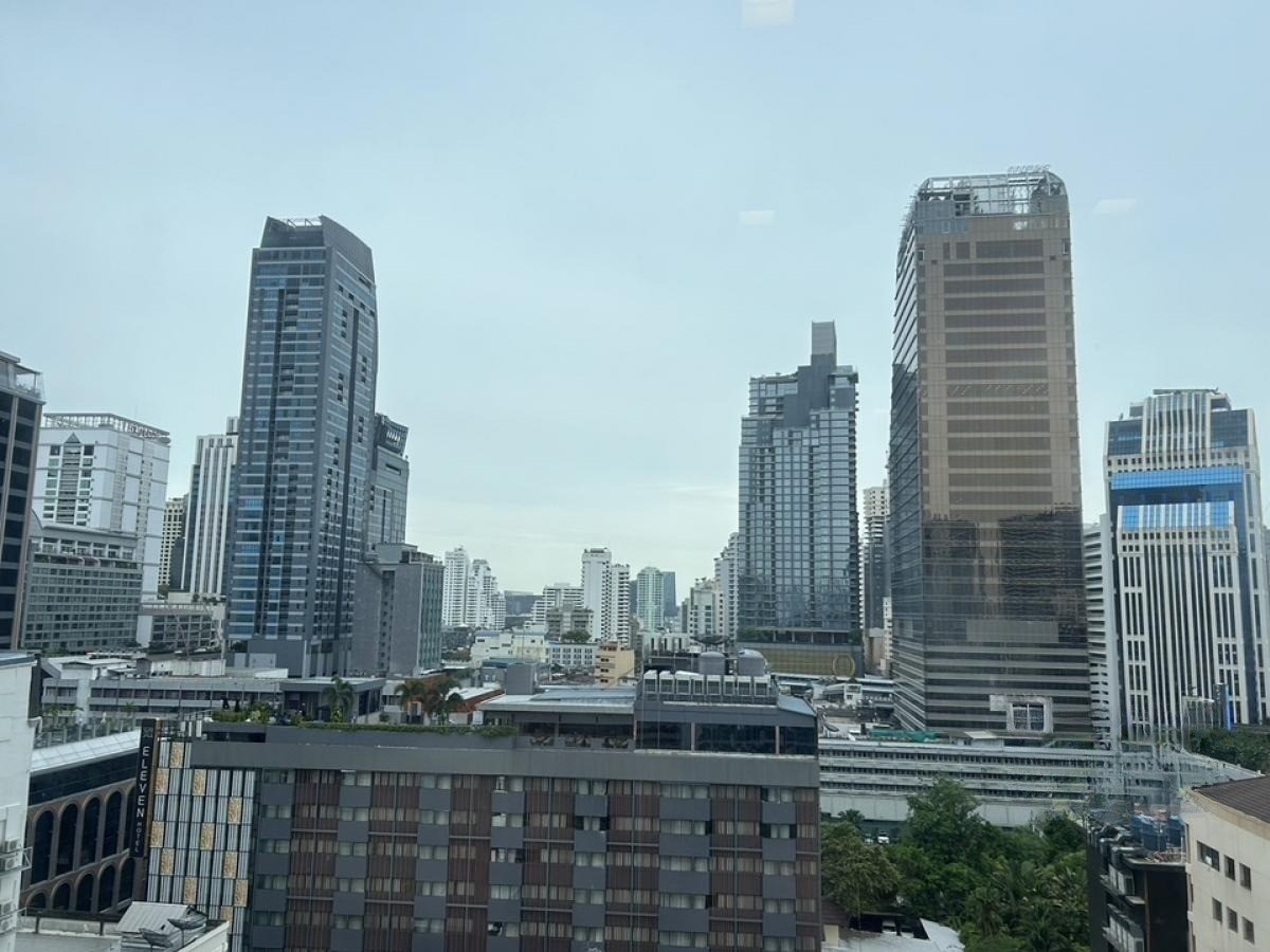 Hyde Sukhumvit 11 - Image 8