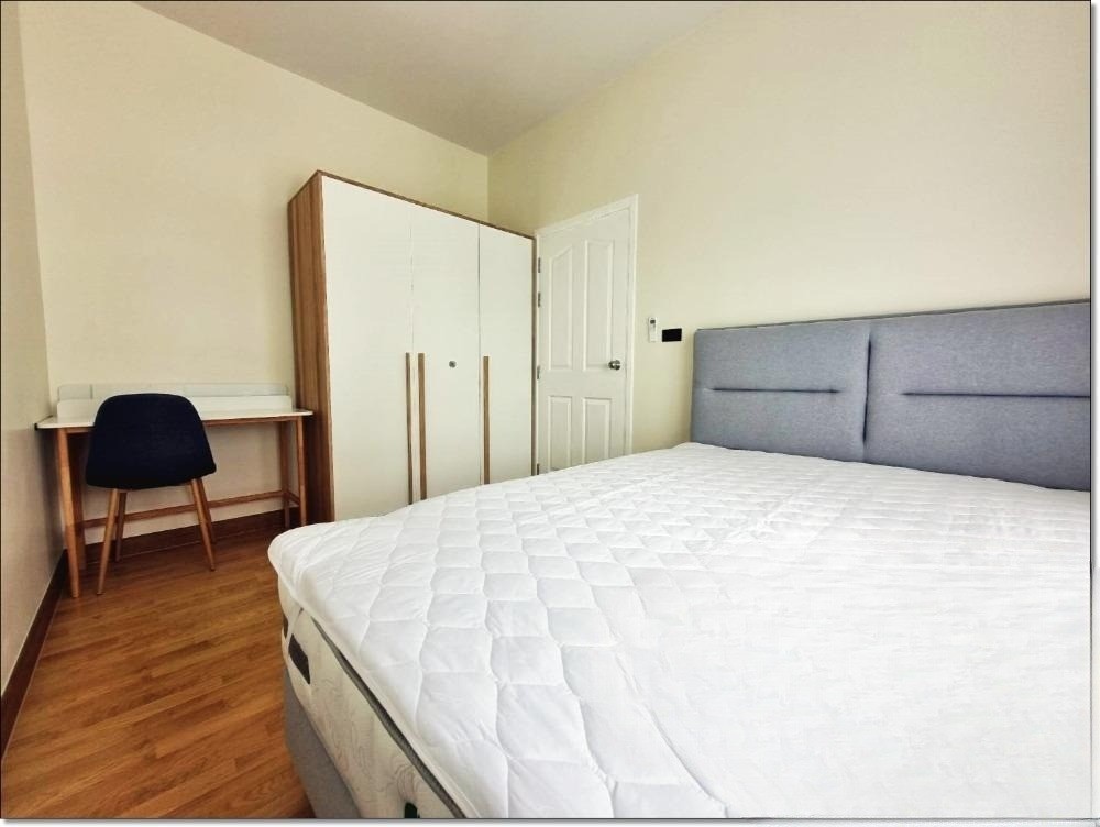3 Bedroom Townhouse For Sale in Wang Thonglang, Wang Thonglang, Bangkok - Image 6