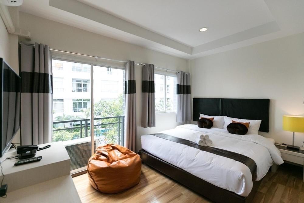  Retail Space For Rent in Bang Kho Laem, Bang Kho Laem, Bangkok - Image 2