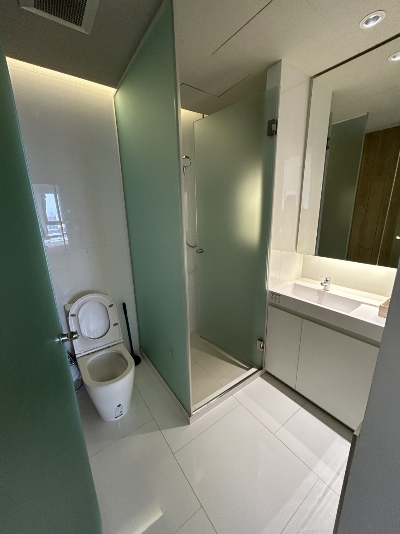 2 Bedroom Condo For Sale in Wang Mai, Pathum Wan, Bangkok - Image 11