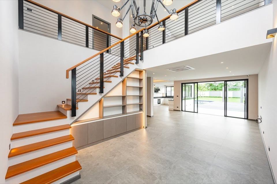 4 Bedroom House For Sale in San Phak Wan, Hang Dong, Chiang Mai - Image 3