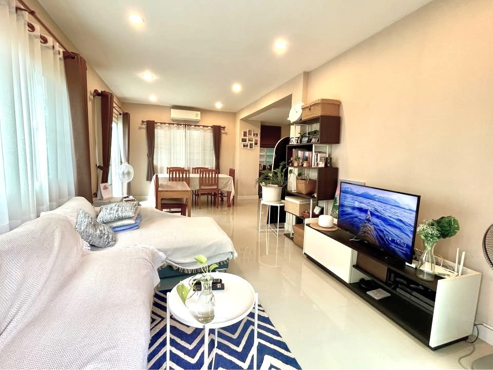 Passorn Pride Village - Image 2