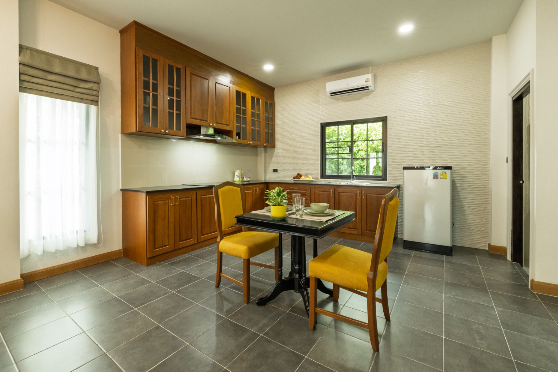 5 Bedroom House For Sale in Tha Kwang, Saraphi, Chiang Mai - Image 7