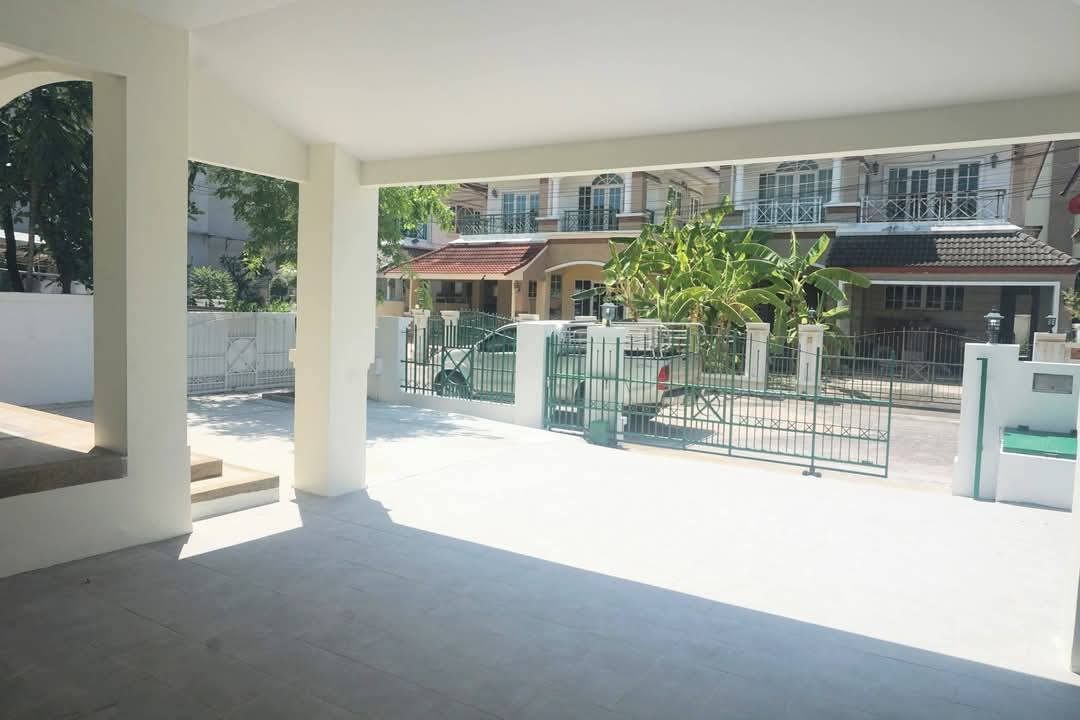 Villaggio Srinakarin-Bangna - Image 4