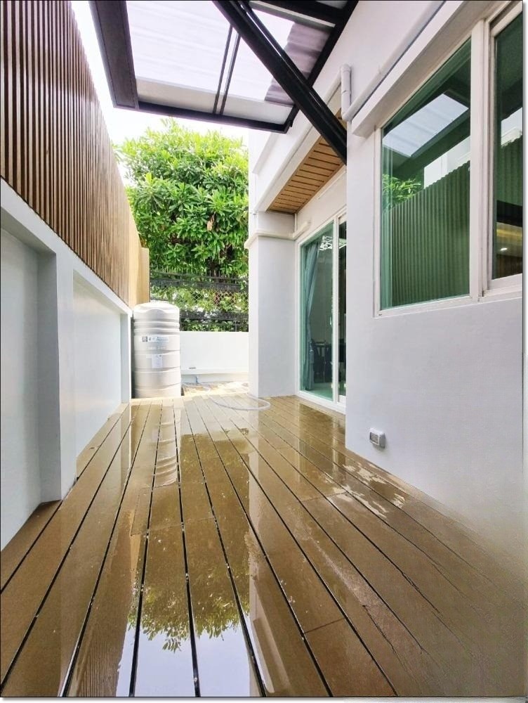 3 Bedroom Townhouse For Sale in Wang Thonglang, Wang Thonglang, Bangkok - Image 14