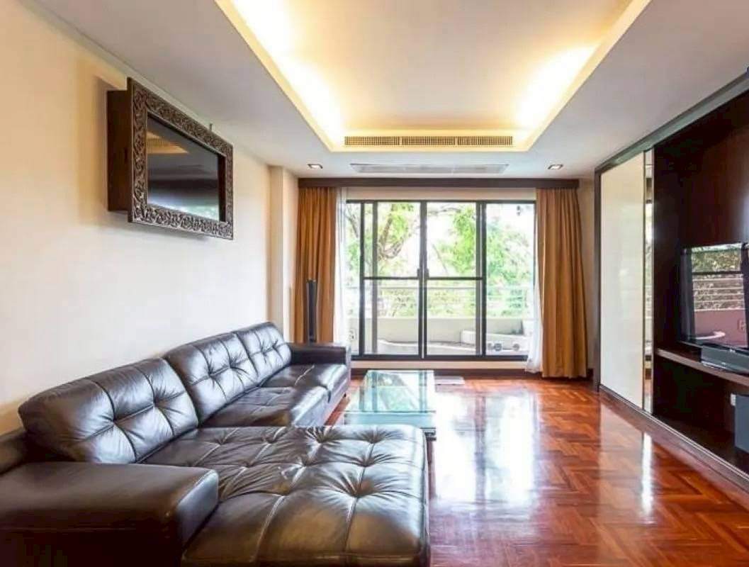 3 Bedroom Condo For Sale in Thung Mahamek, Sathon, Bangkok - Image 2