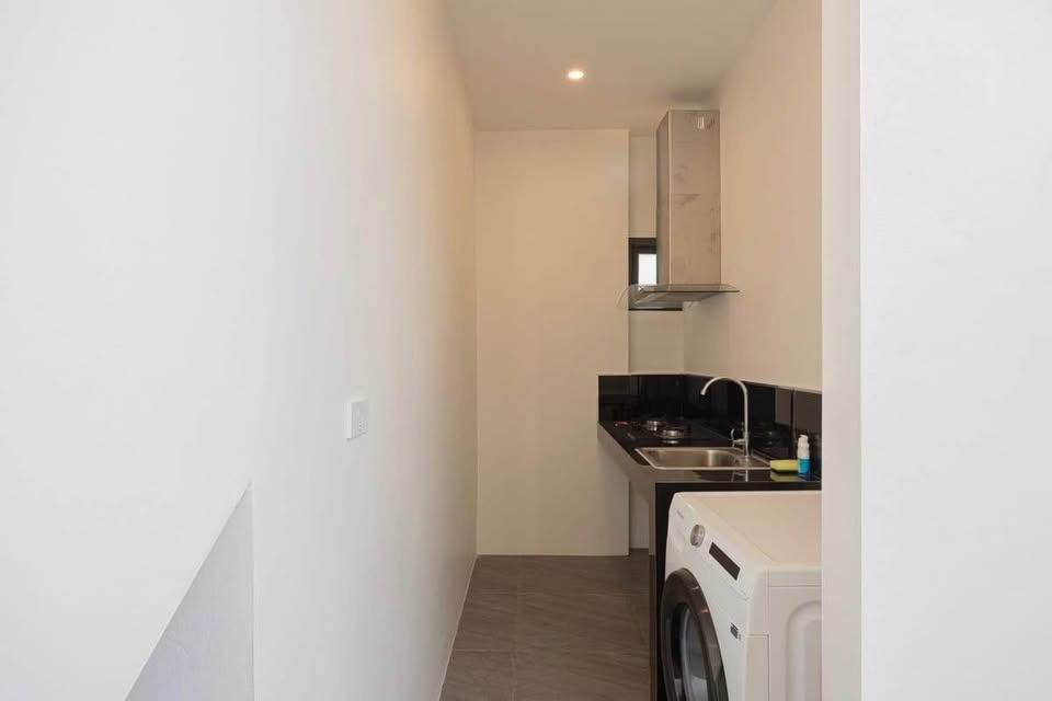 4 Bedroom House For Rent in San Phak Wan, Hang Dong, Chiang Mai - Image 19
