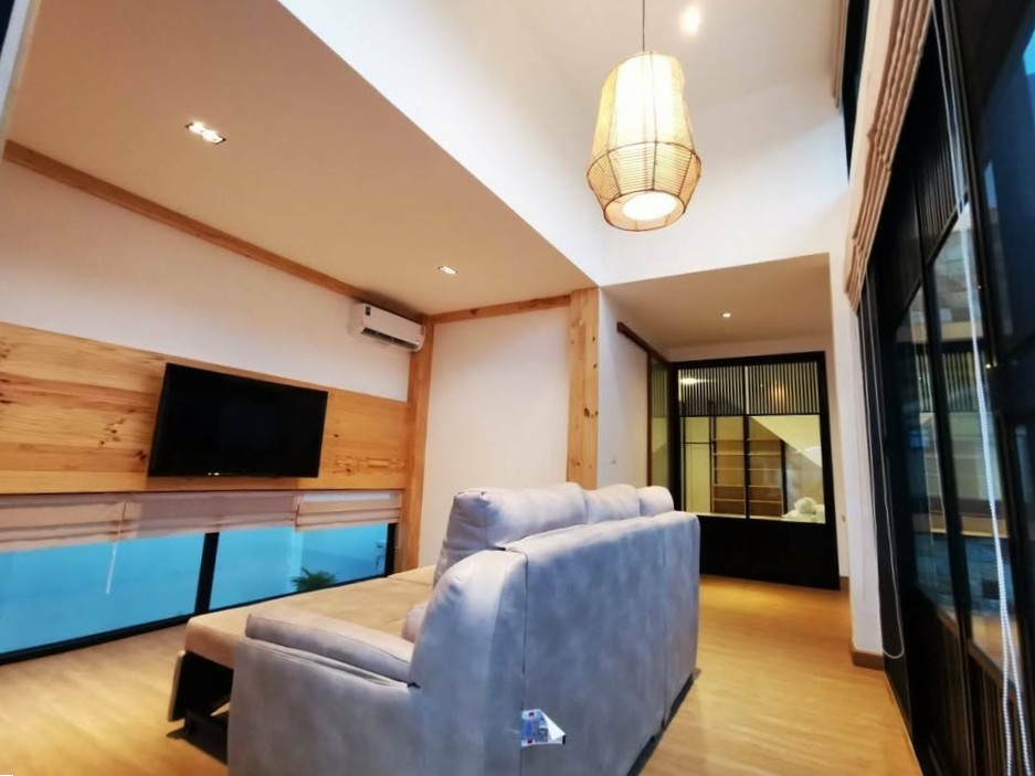 3 Bedroom House For Rent in Pa Daet, Mueang Chiang Mai, Chiang Mai - Image 2