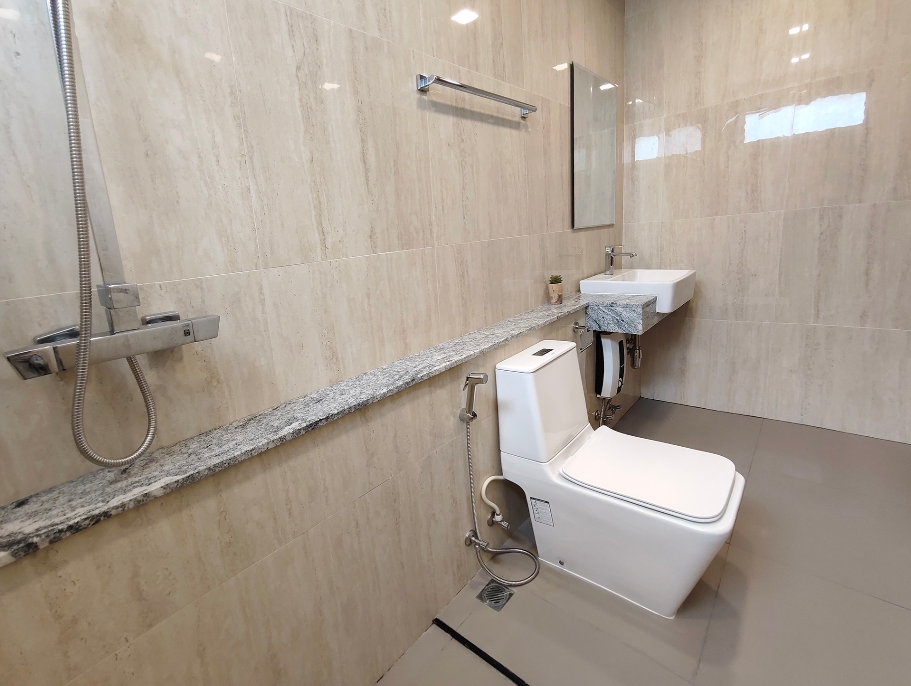 4 Bedroom House For Sale in San Phak Wan, Hang Dong, Chiang Mai - Image 28
