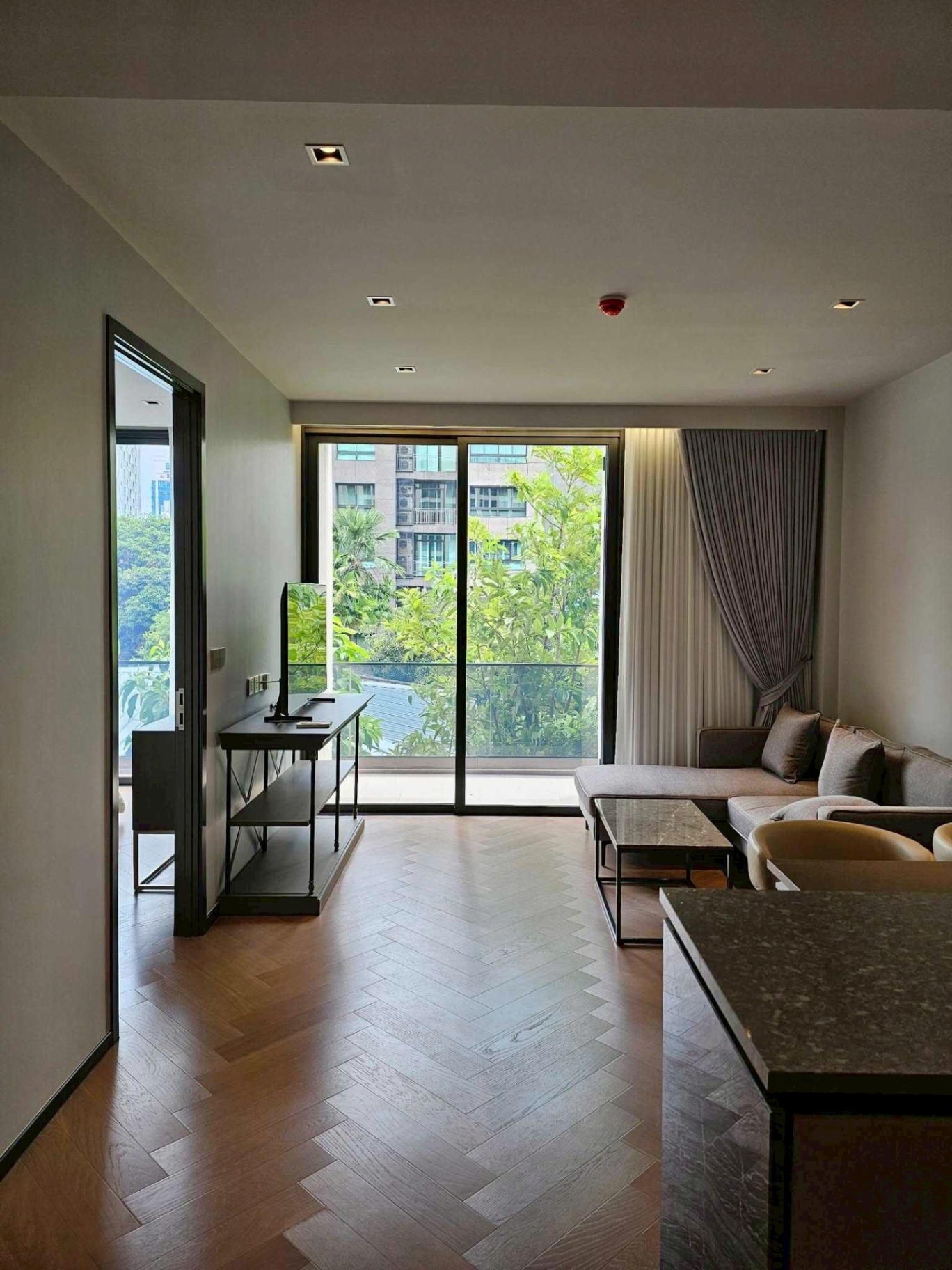 The Reserve Sukhumvit 61 - Image 1