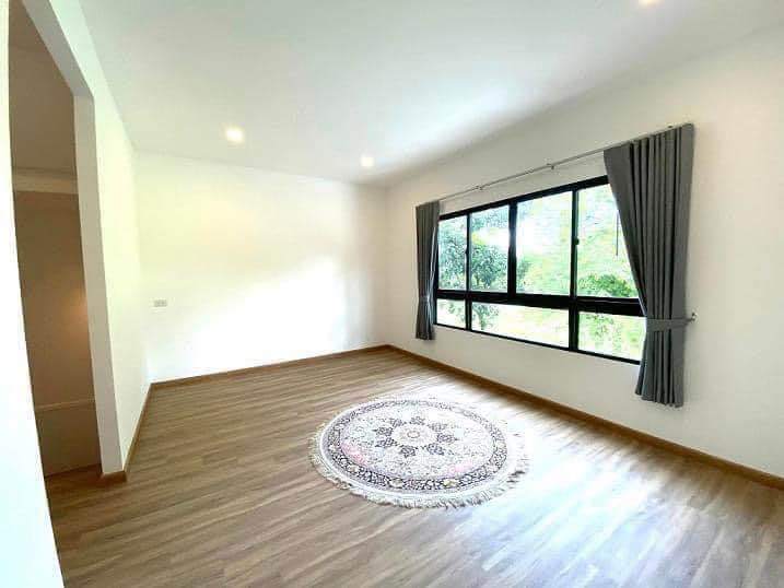 Patio Srinakarin - Rama 9 - Image 2