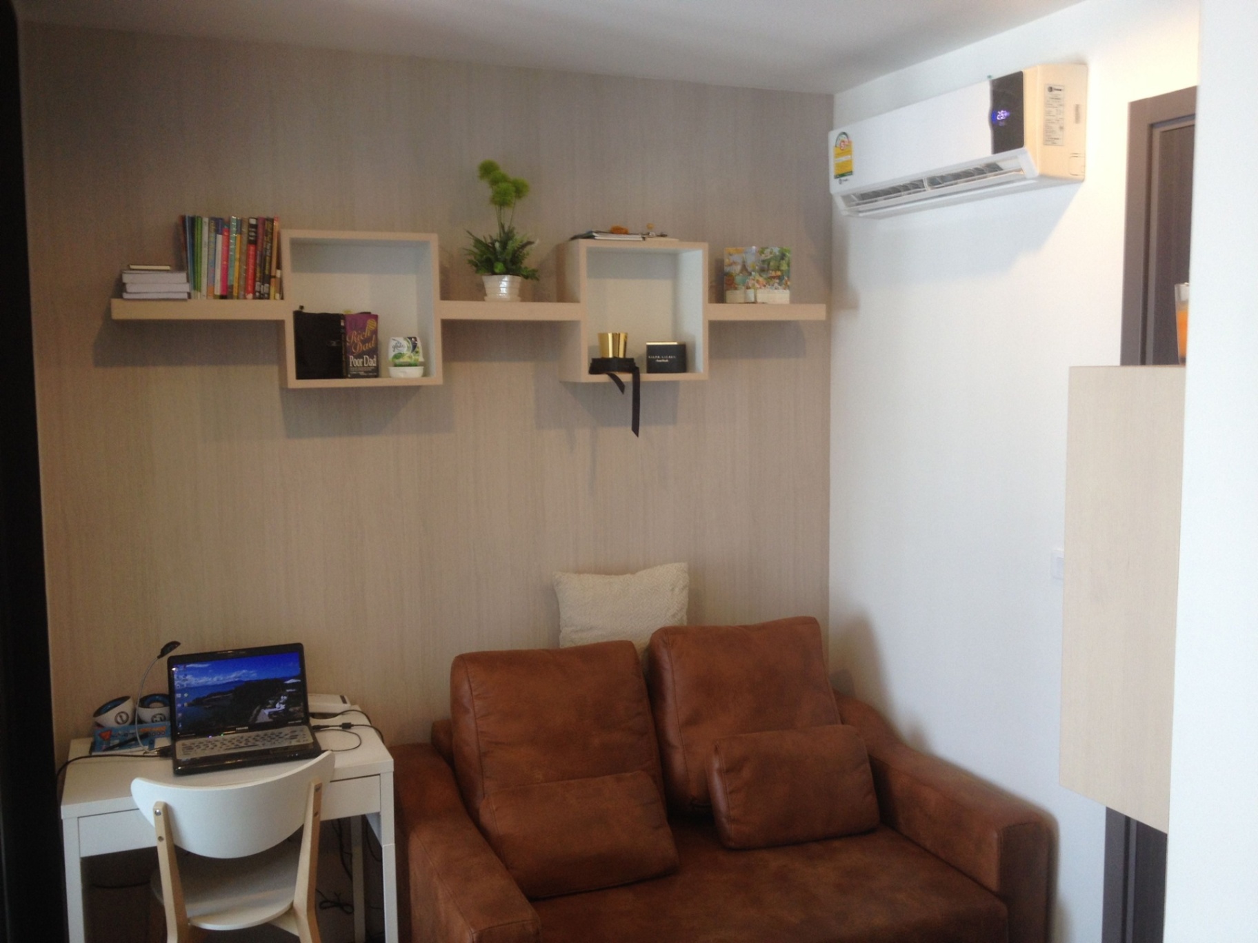 THE BASE Park East - Sukhumvit 77 - Image 1