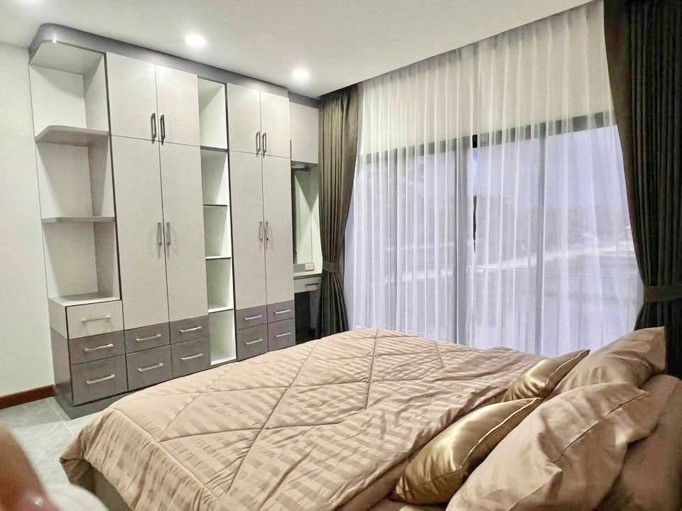 4 Bedroom House For Sale in Hang Dong, Hang Dong, Chiang Mai - Image 11