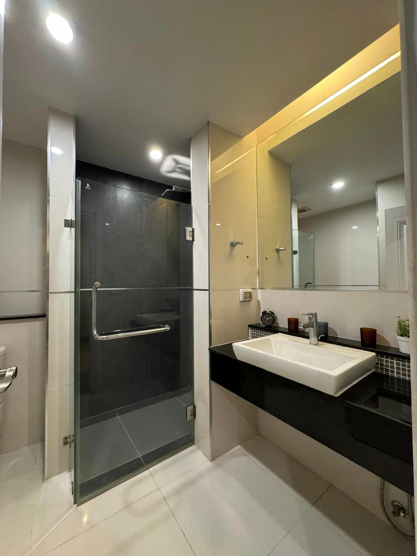 Prime Square - Image 6