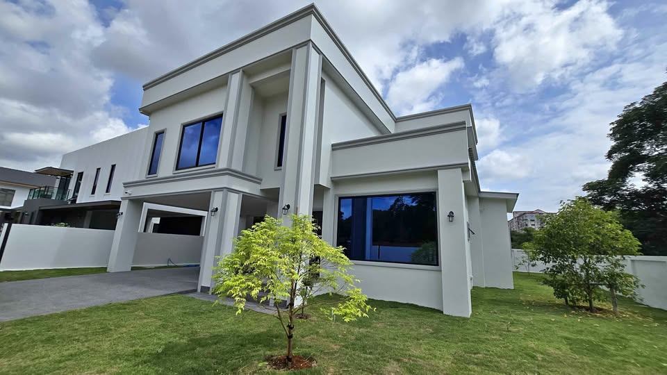 4 Bedroom House For Sale in San Na Meng, San Sai, Chiang Mai - Image 1