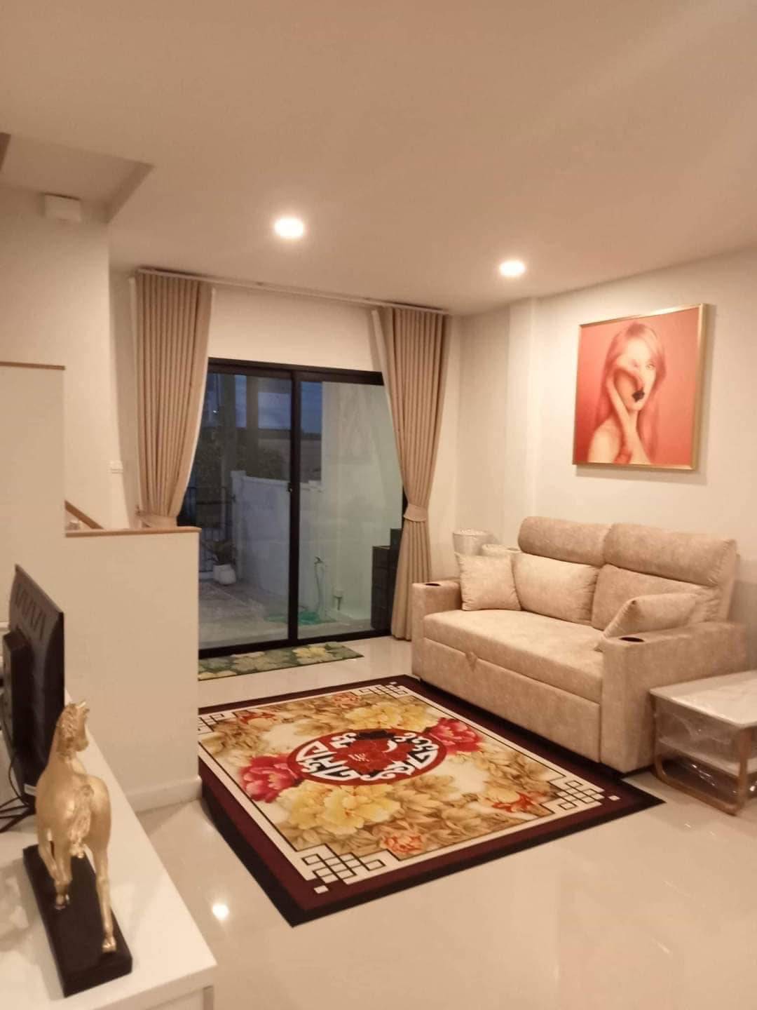 LUMPINI TOWNPLACE SUKHUMVIT - SRINAKARIN - Image 2