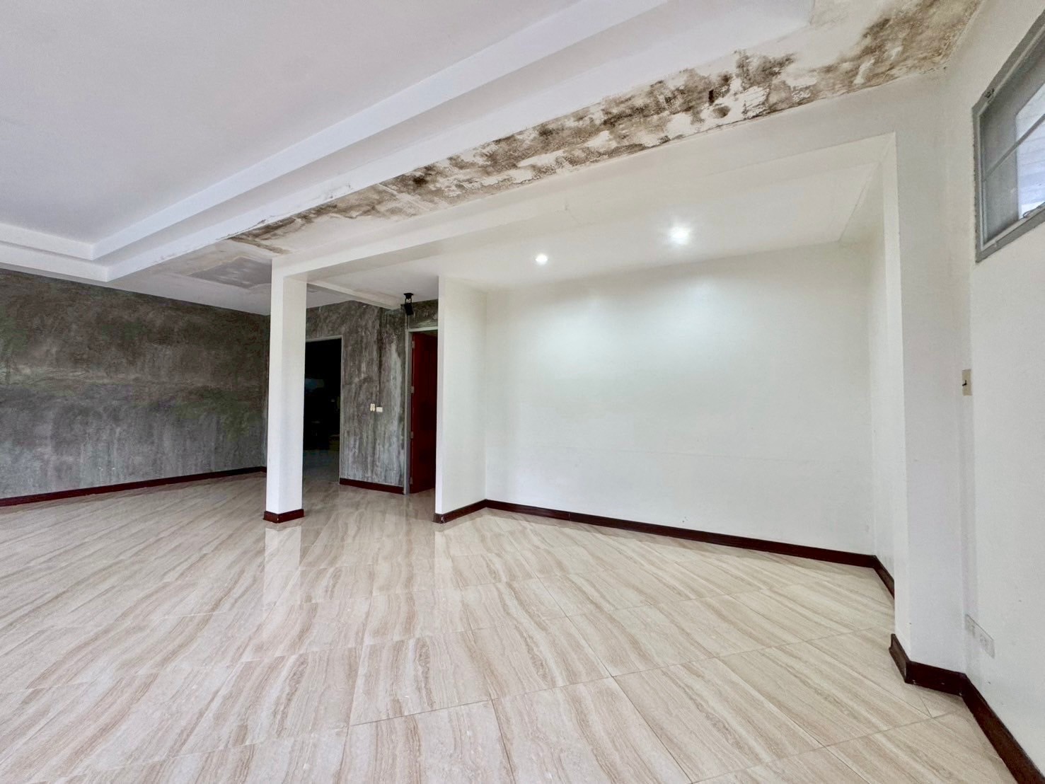 5 Bedroom House For Sale in Chang Phueak, Mueang Chiang Mai, Chiang Mai - Image 8