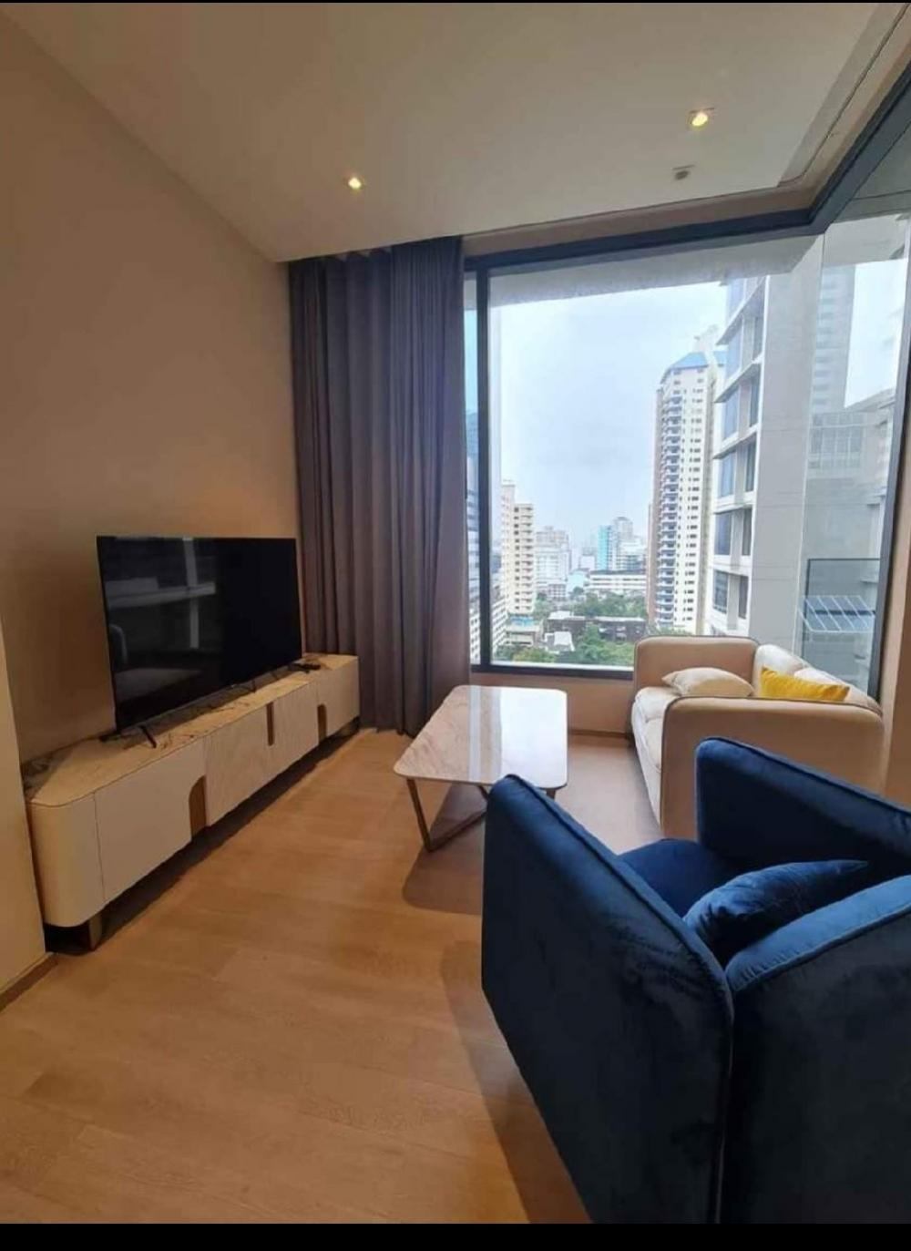 THE ESSE Asoke - Image 1