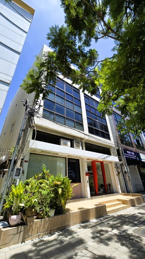  Retail Space For Sale in Thung Wat Don, Sathon, Bangkok - Image 5
