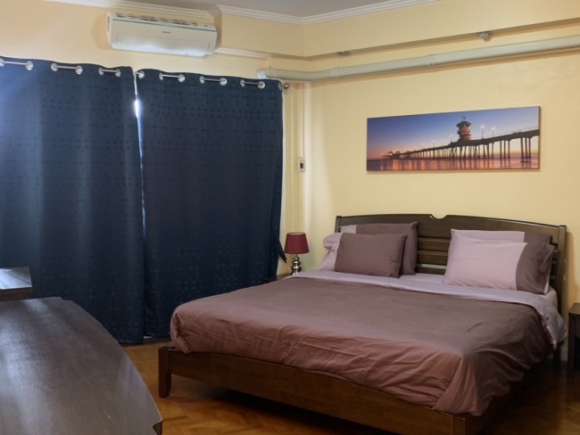 Riverside Condo - Image 3