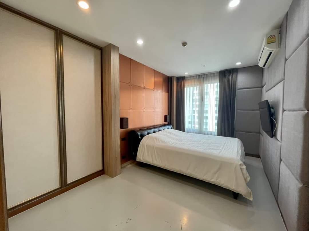 Villa Asoke Condominium - Image 8