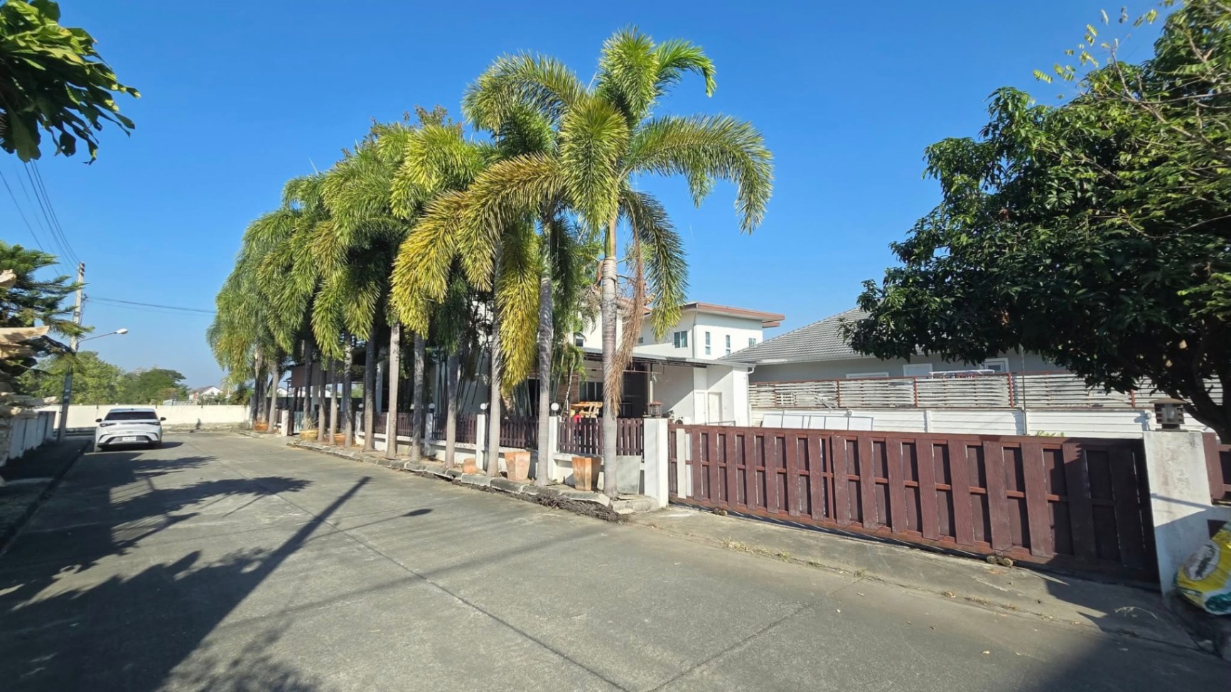 Boonfah Grand Home 2 - Image 19
