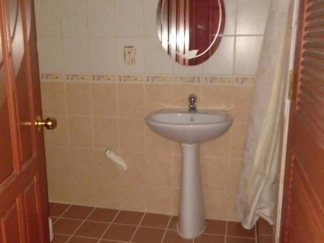 Riverside Condo - Image 14