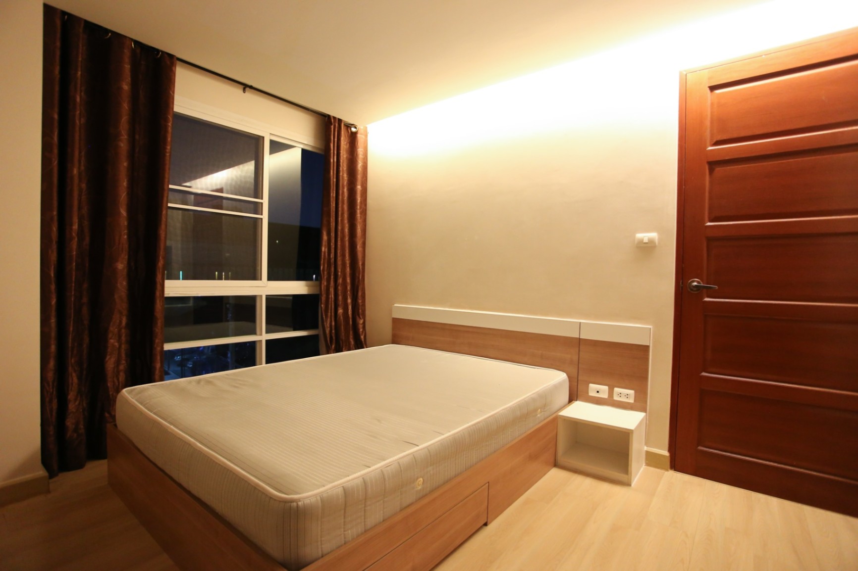 Emerald Residence Ratchada - Image 3