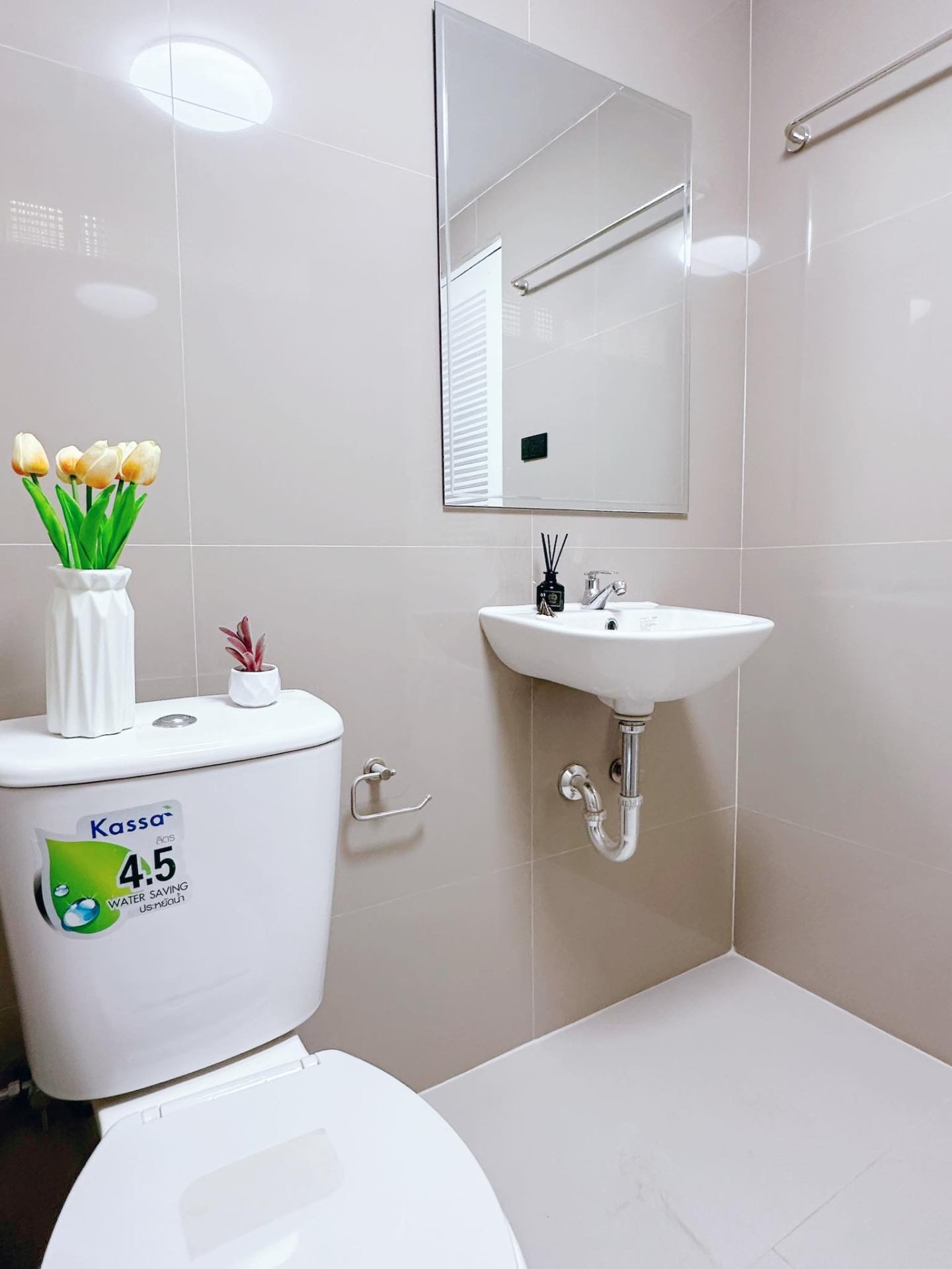 103 Condominium 5 Suandok - Image 9