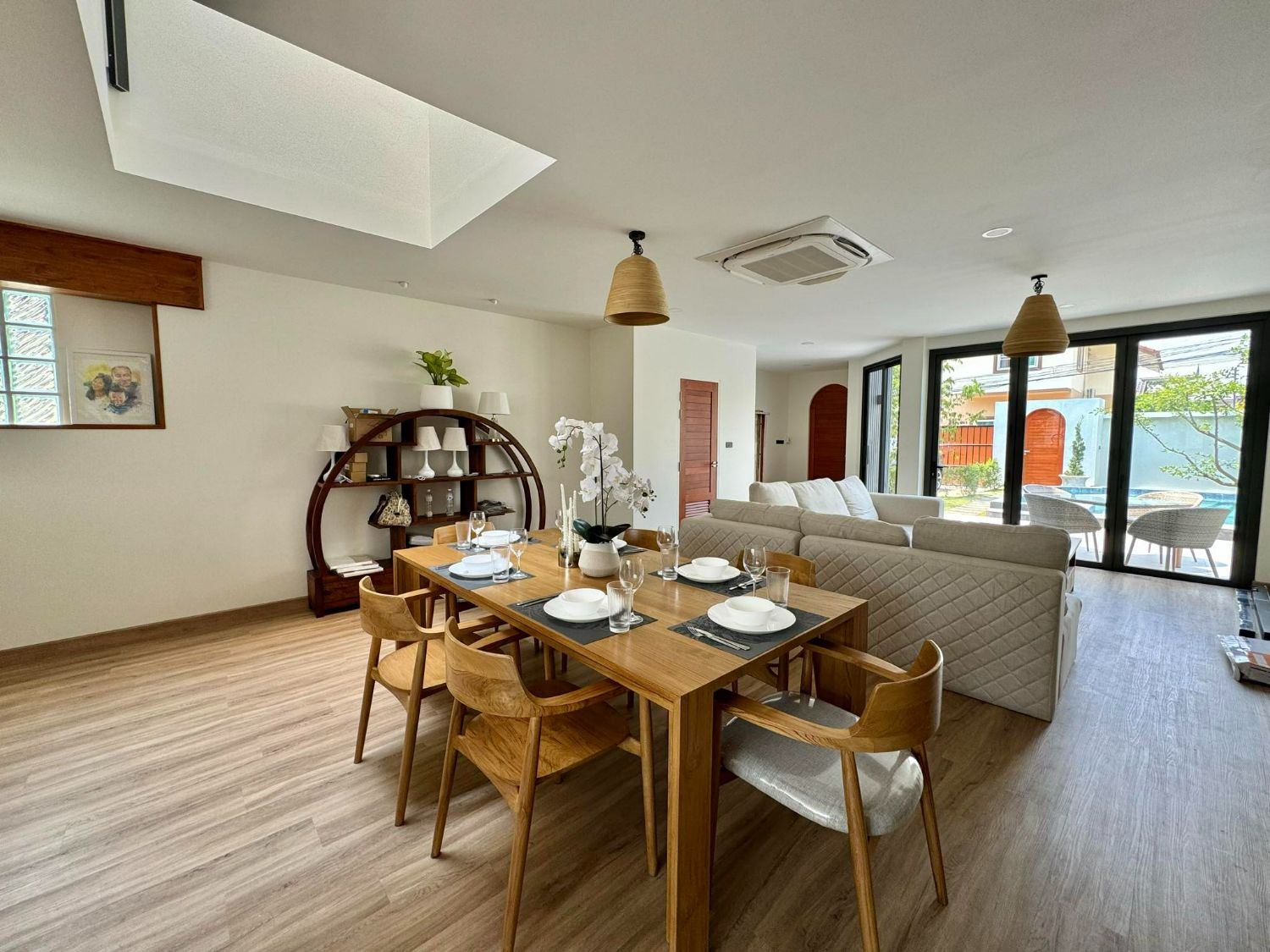 5 Bedroom House For Sale in Wat Ket, Mueang Chiang Mai, Chiang Mai - Image 10
