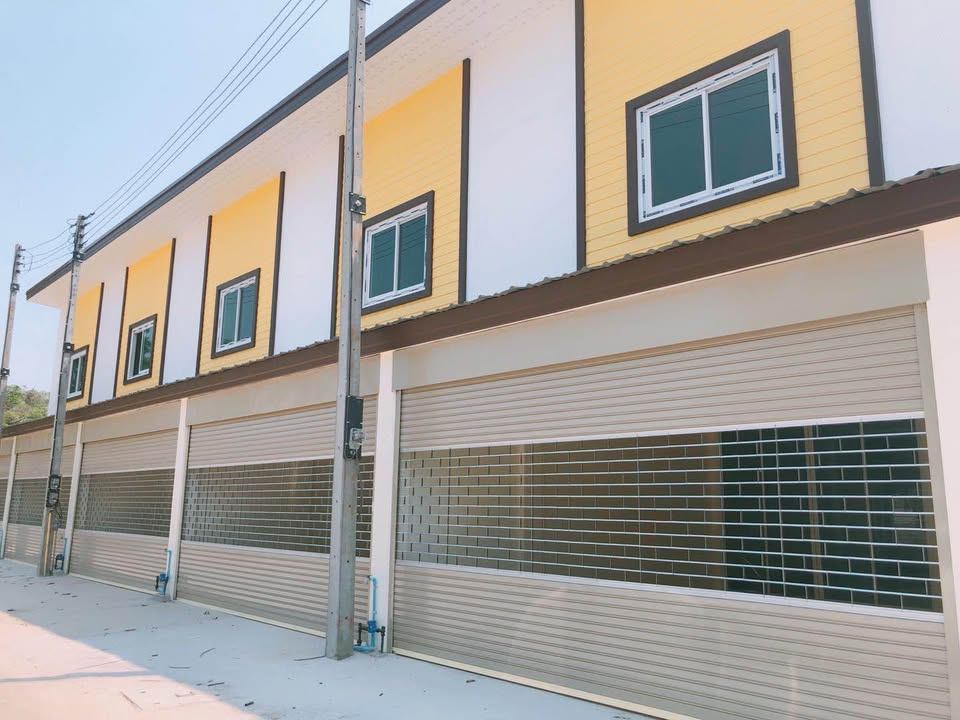 3 Bedroom Townhouse For Sale in Tha Sala, Mueang Chiang Mai, Chiang Mai - Image 1