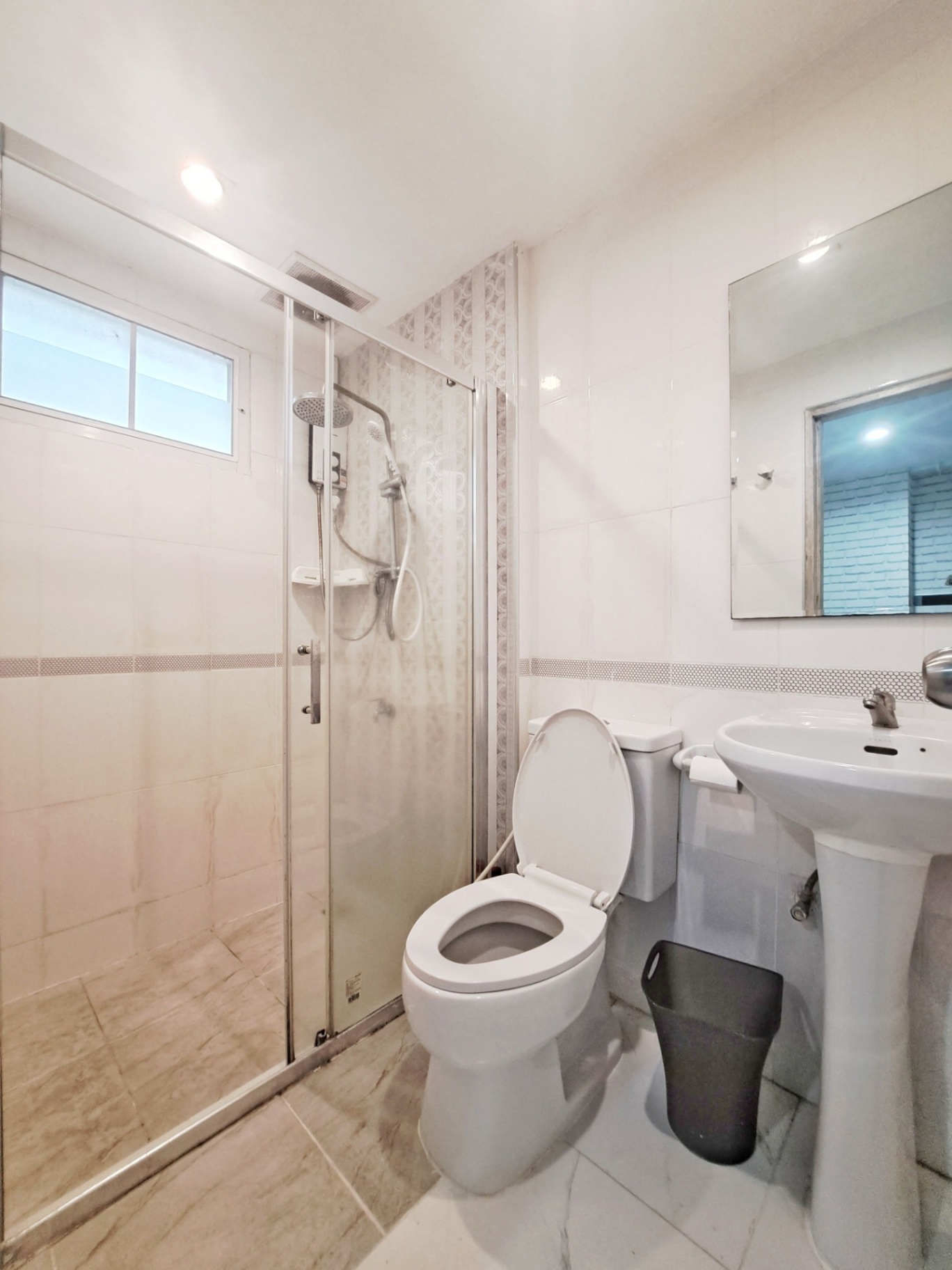Srithana Condo 1 - Image 6