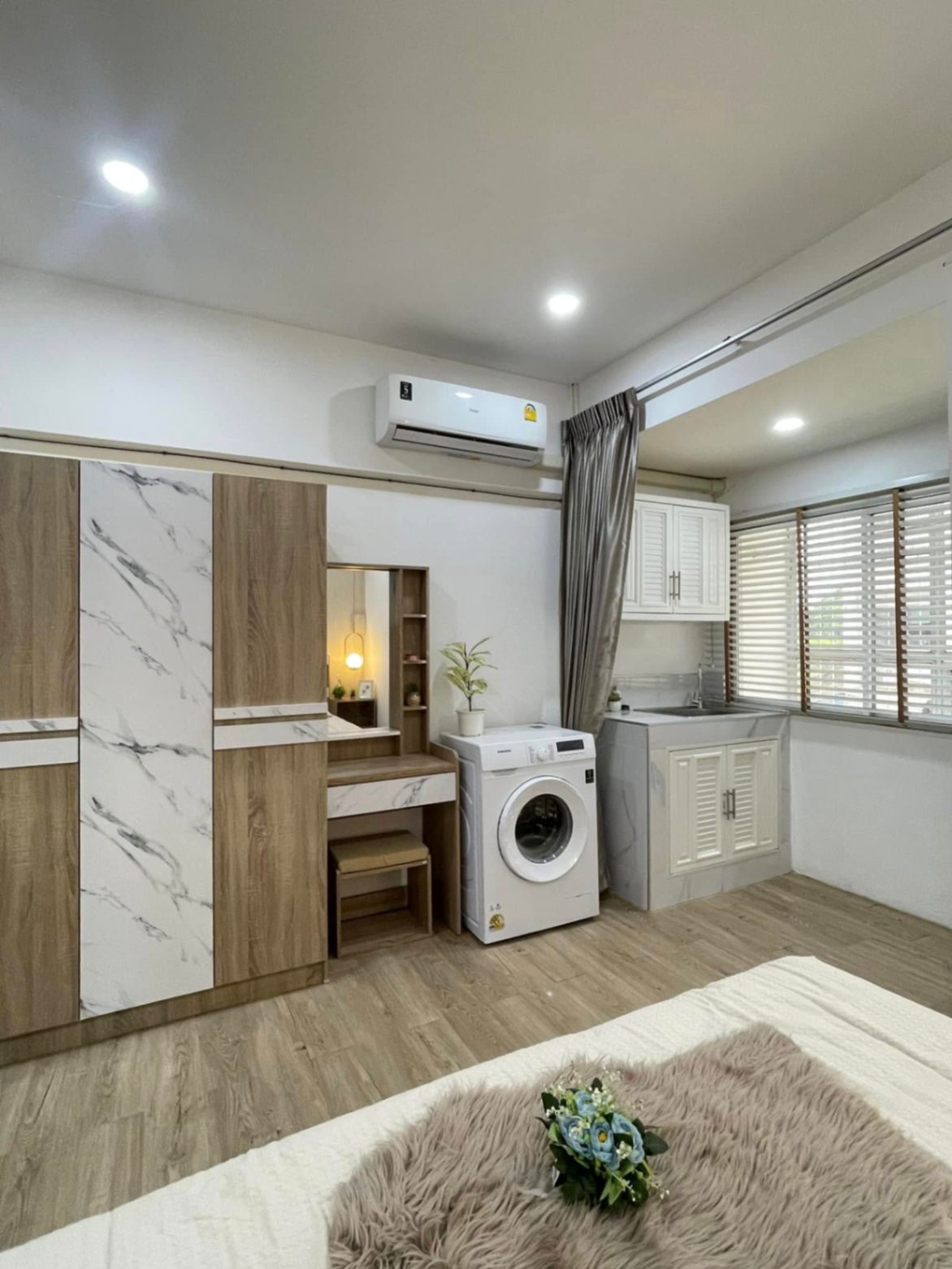 PP Condo - Image 12