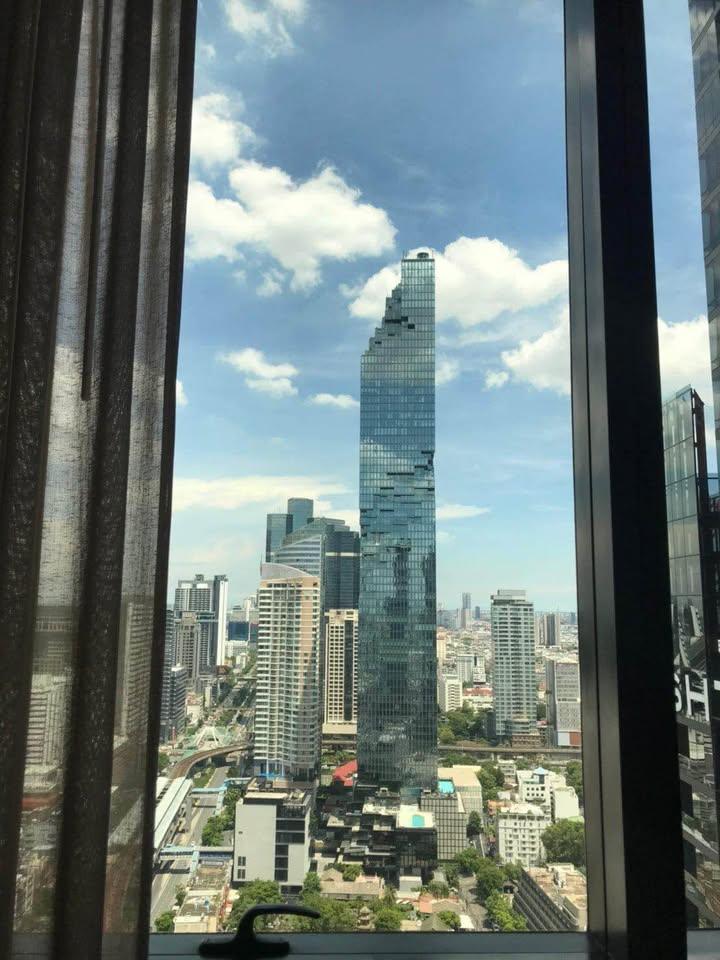 M Silom - Image 17