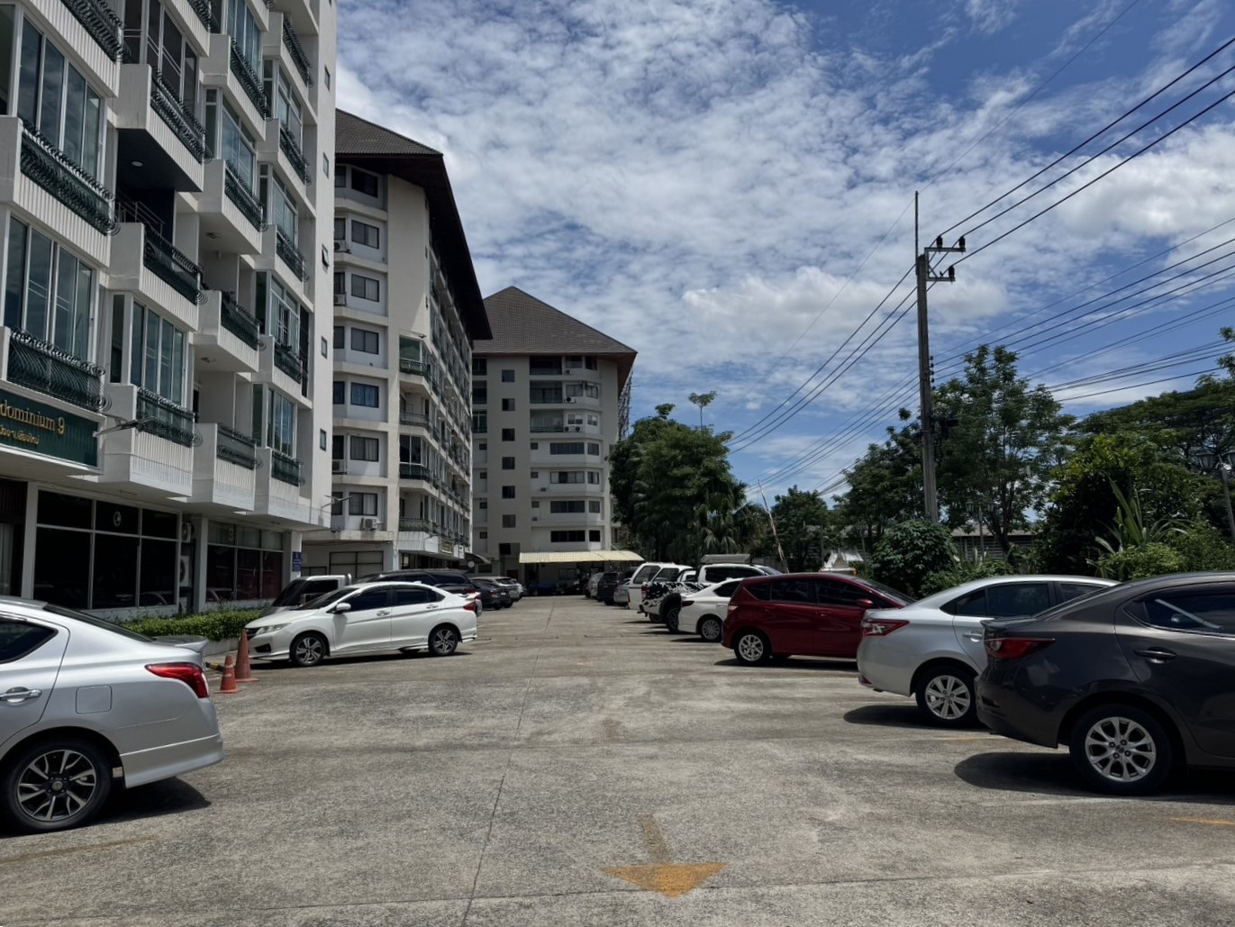 f6ed8940-aa8e-46c8-836f-e070a764c15c