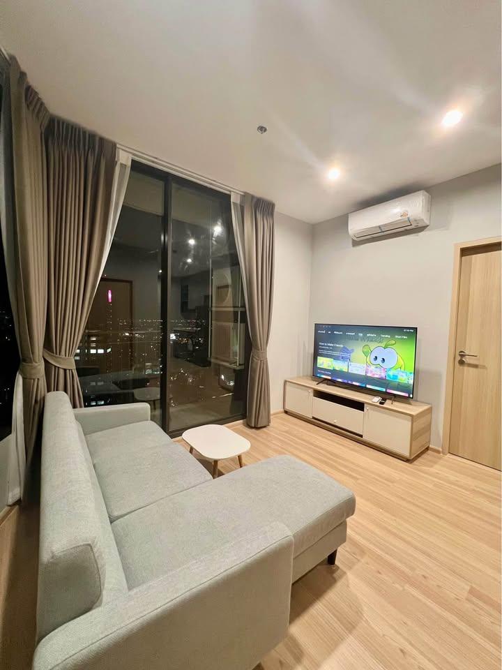 2 Bedroom Condo For Rent in Bang Chak, Phra Khanong, Bangkok - Image 2