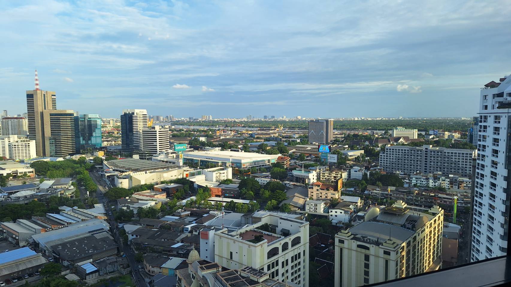 The Lumpini 24 - Image 5
