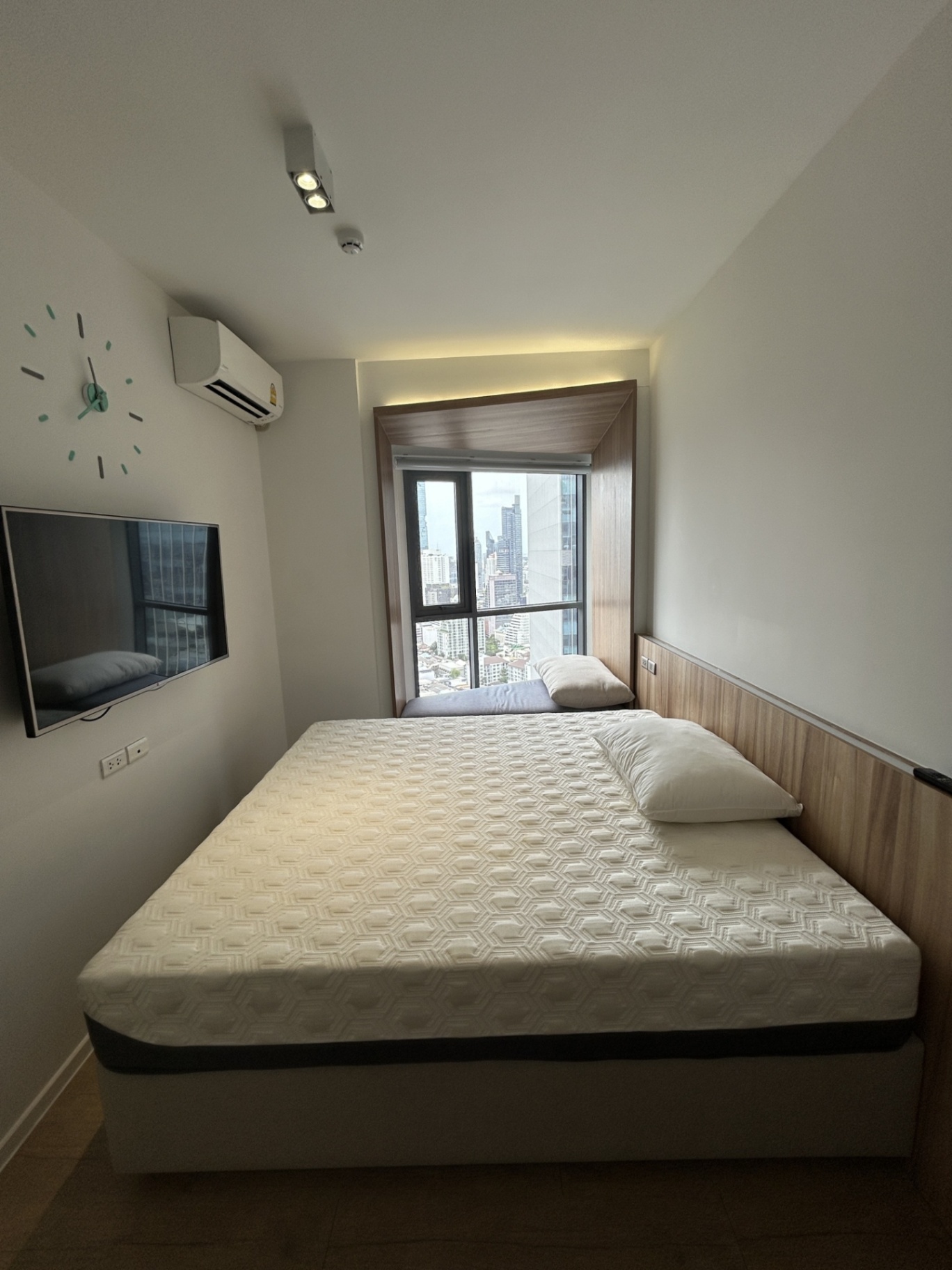 2 Bedroom Condo For Sale in Wang Mai, Pathum Wan, Bangkok - Image 5