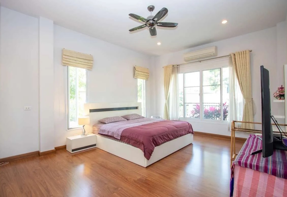 3 Bedroom House For Sale in Nong Khwai, Hang Dong, Chiang Mai - Image 6