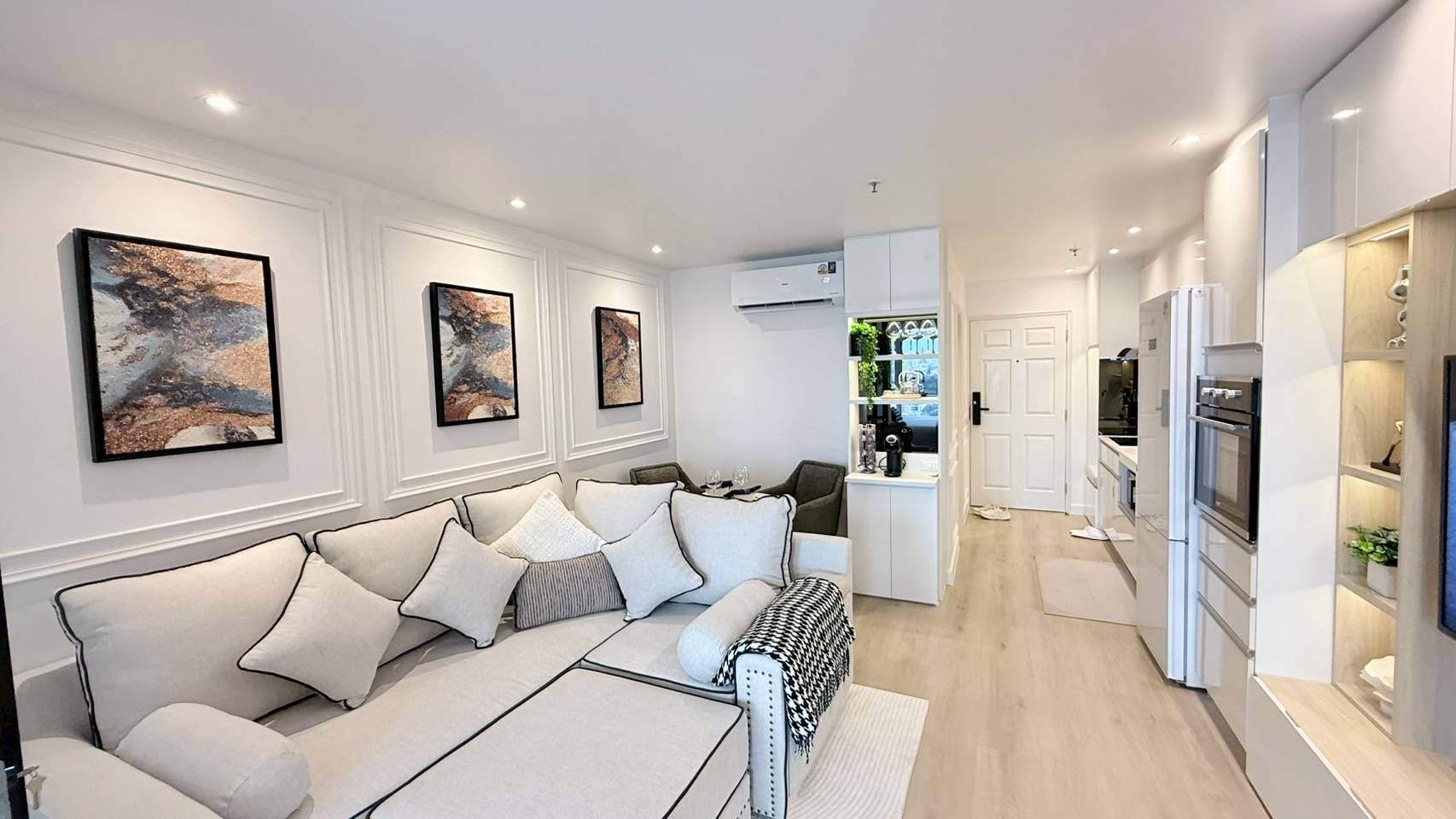 Sukhumvit Suites - Image 3