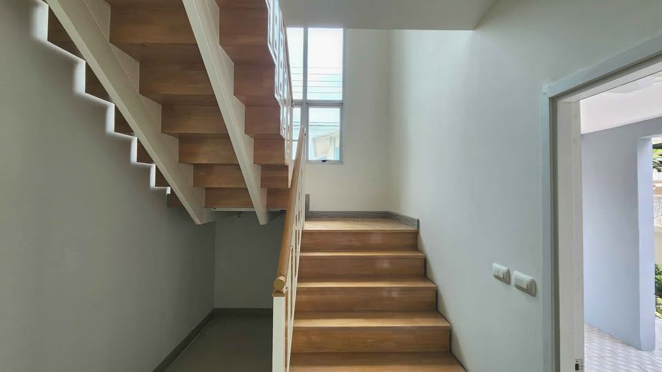 3 Bedroom House For Sale in Racha Thewa, Bang Phli, Samut Prakan - Image 6